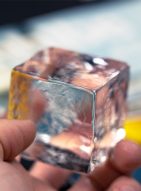 Elegant Cube